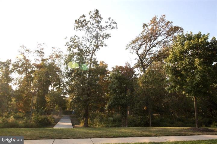 44758 Tiverton Sq