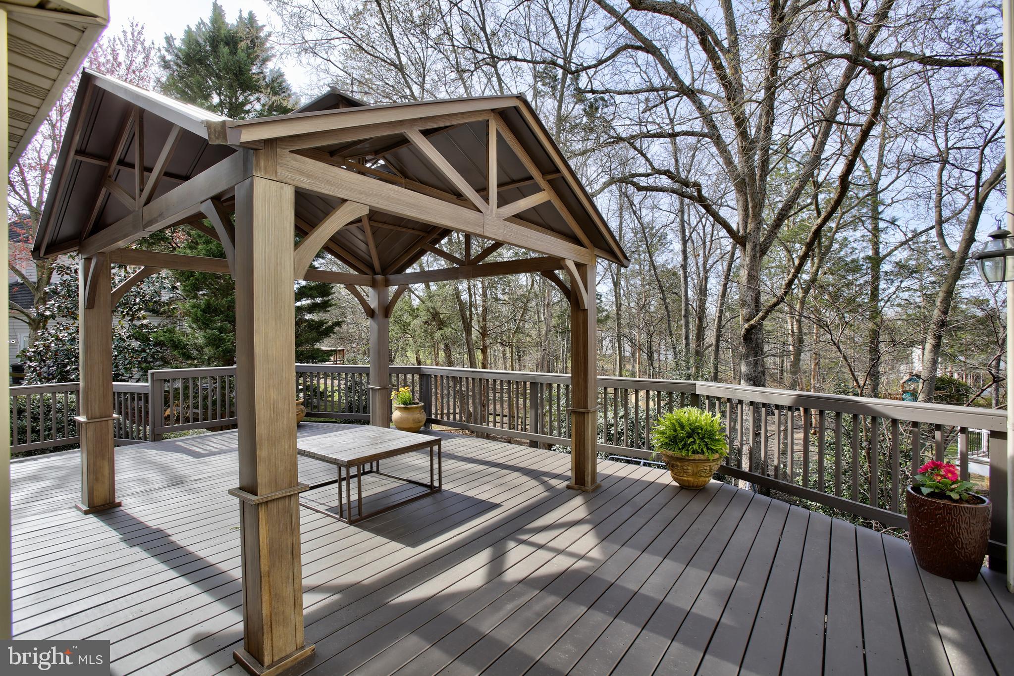 21133 Stonecrop Pl