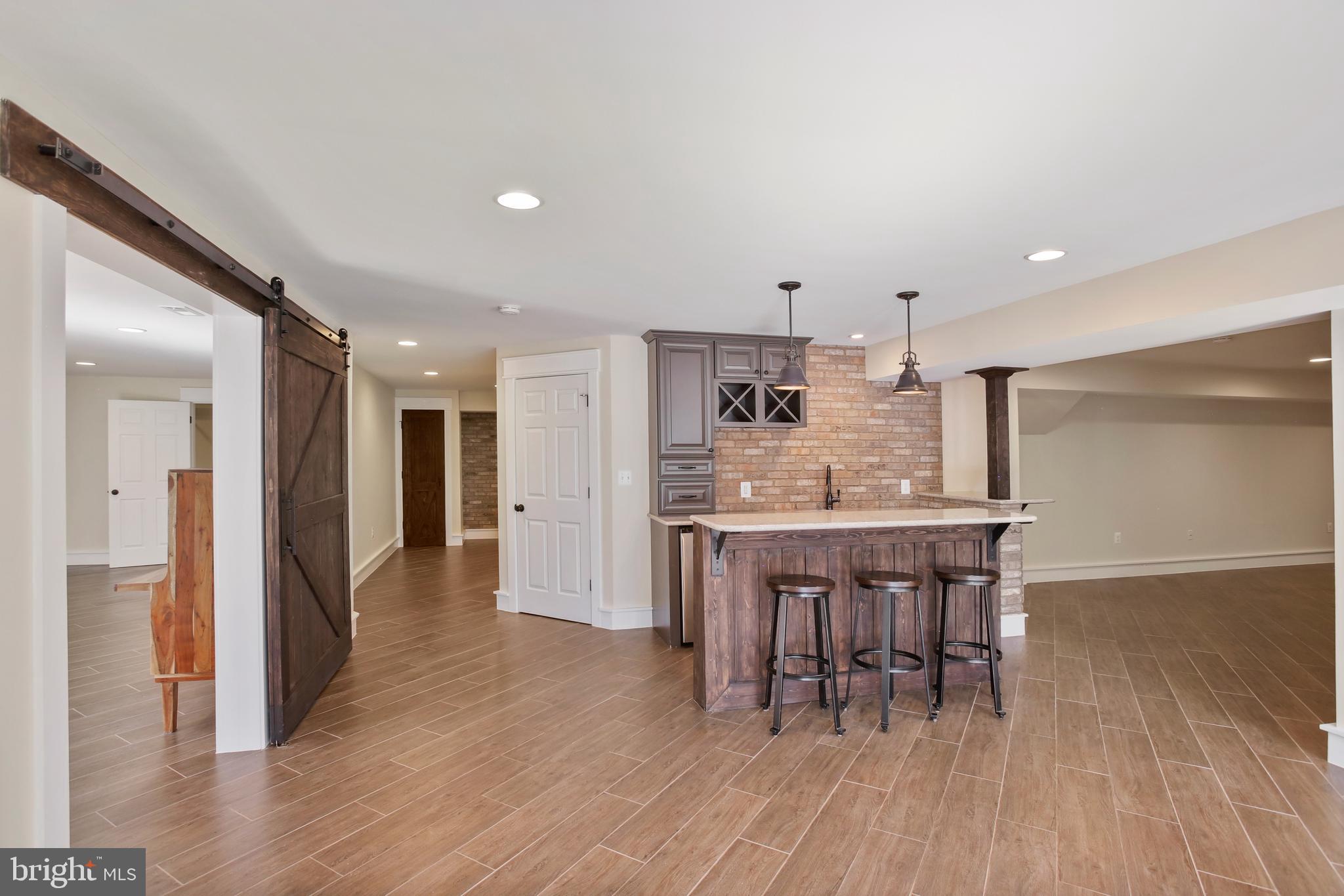 21133 Stonecrop Pl