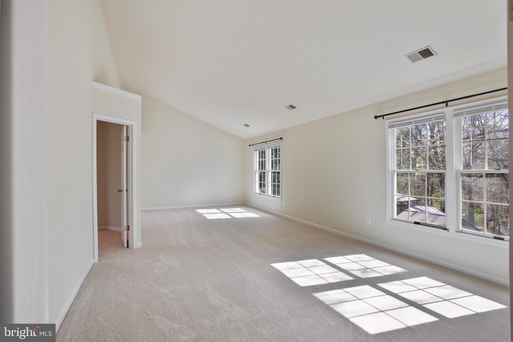 21133 Stonecrop Pl