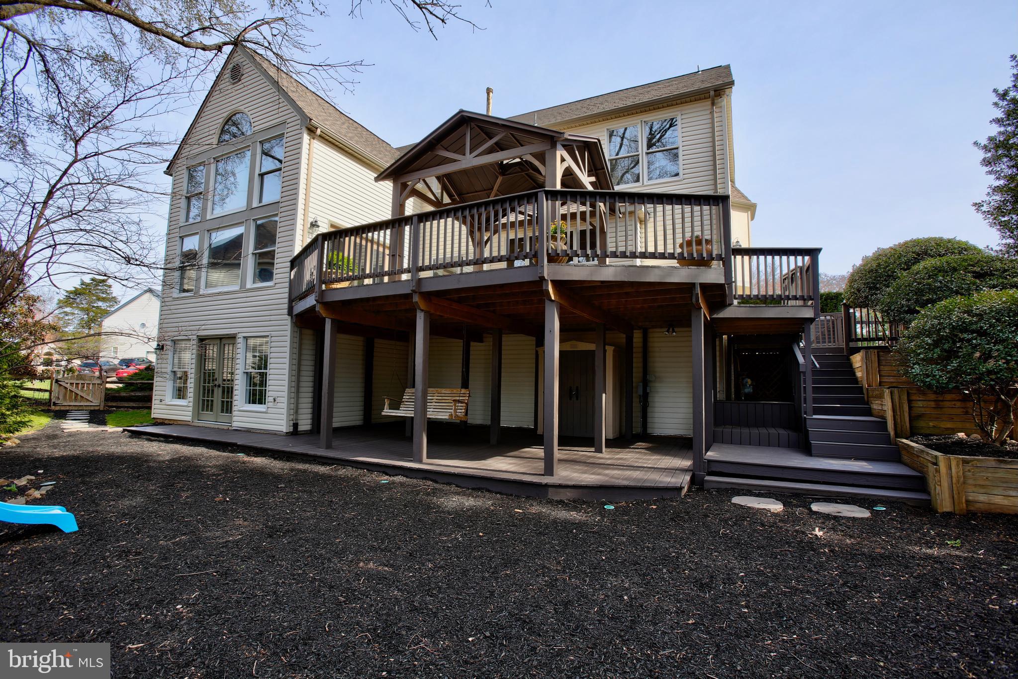 21133 Stonecrop Pl