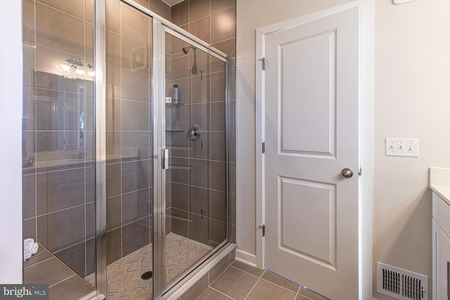 20974 Bluebird Sq