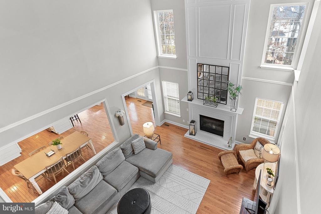 21492 Hearthstone Ct