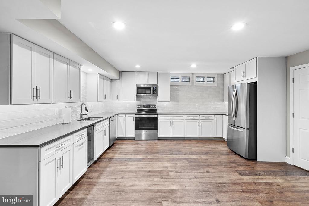 21492 Hearthstone Ct