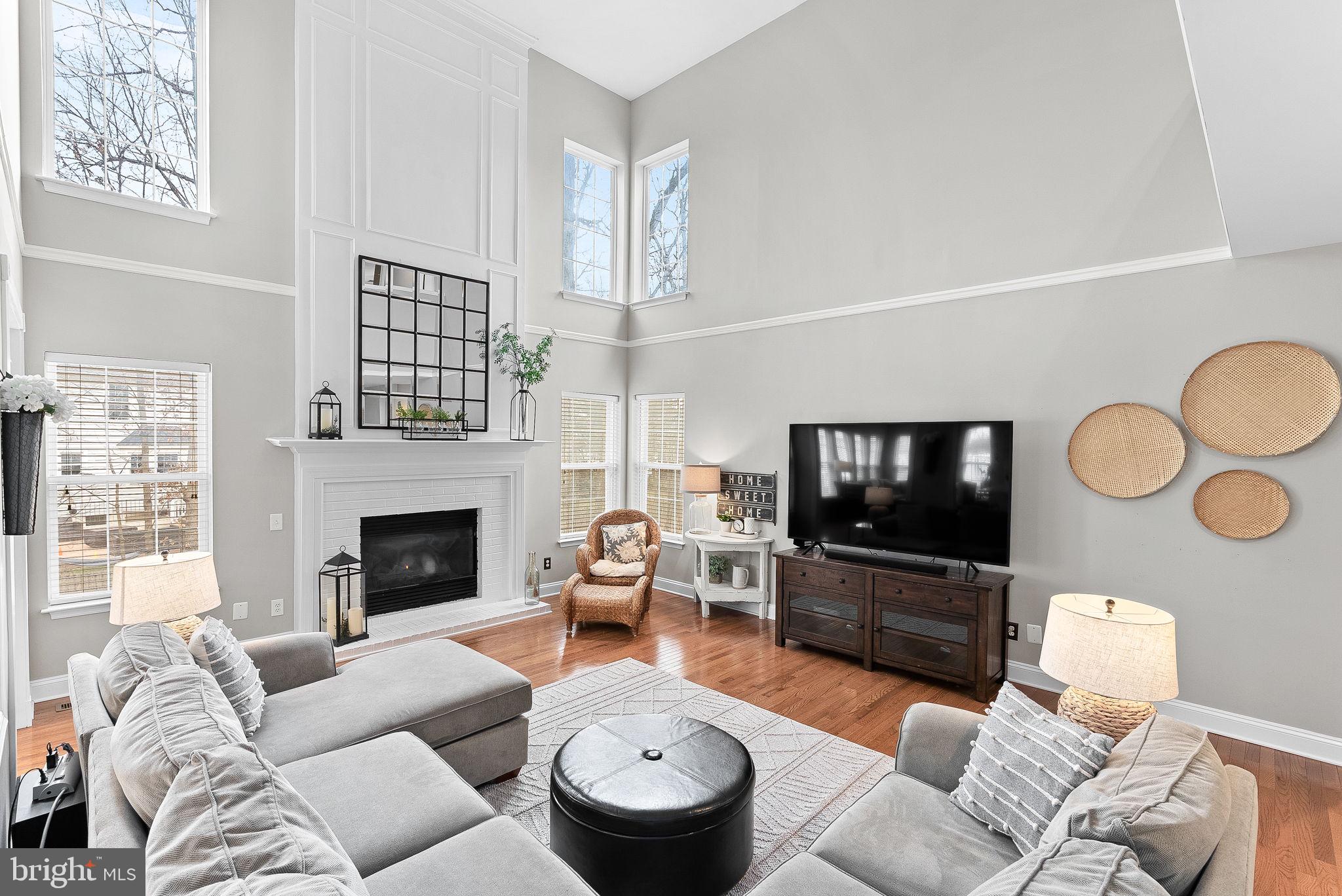 21492 Hearthstone Ct