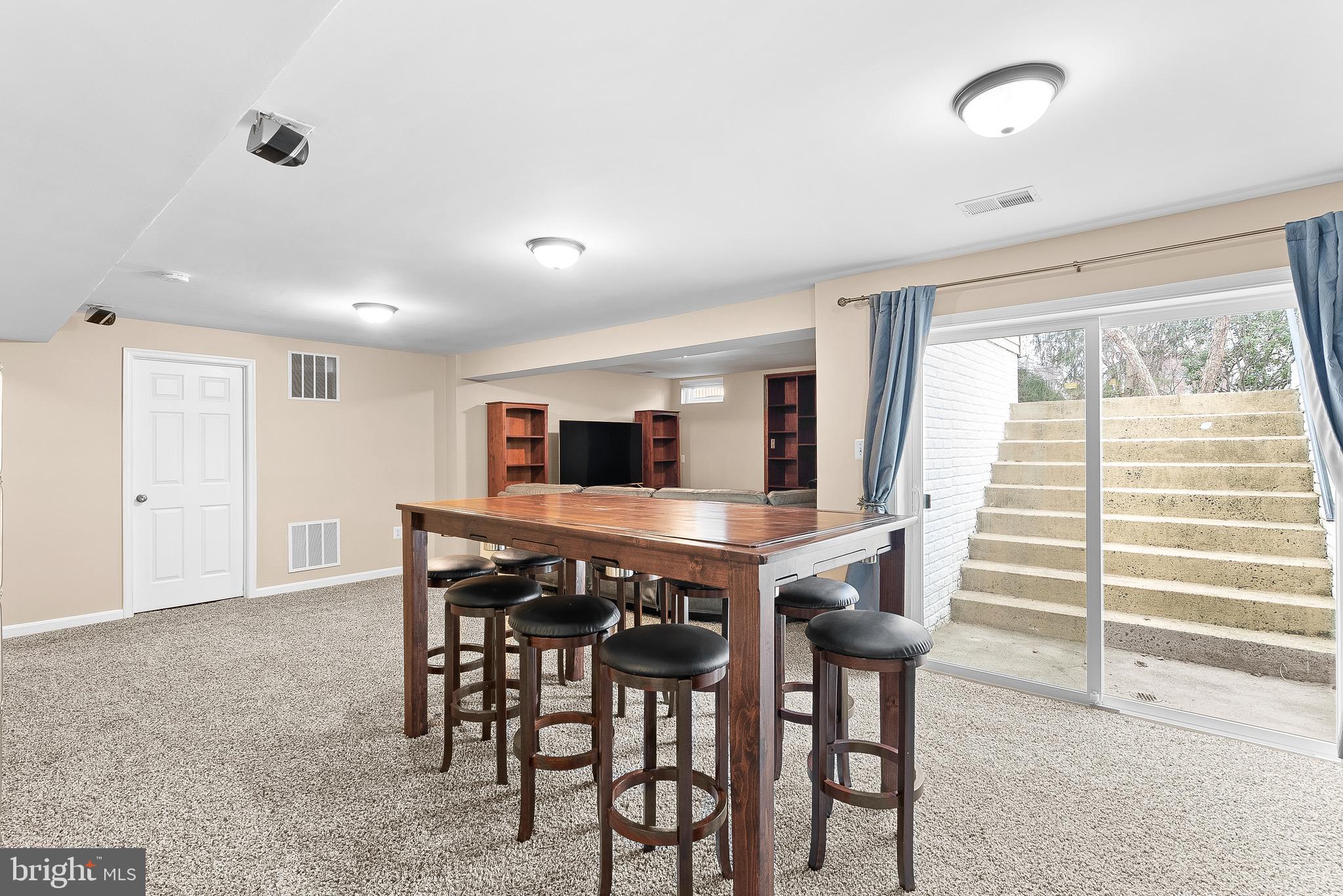 20528 Deerwatch Pl