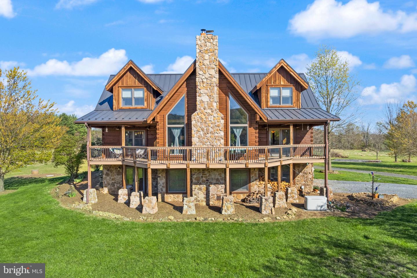 34388 Bridgestone Ln
