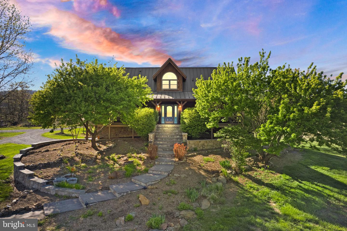 34388 Bridgestone Ln