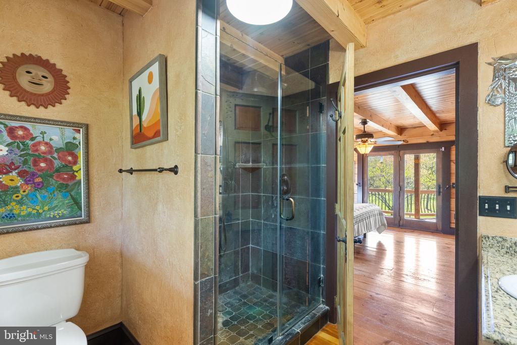 34388 Bridgestone Ln