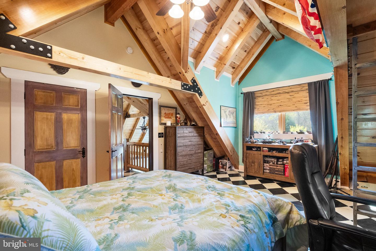 34388 Bridgestone Ln