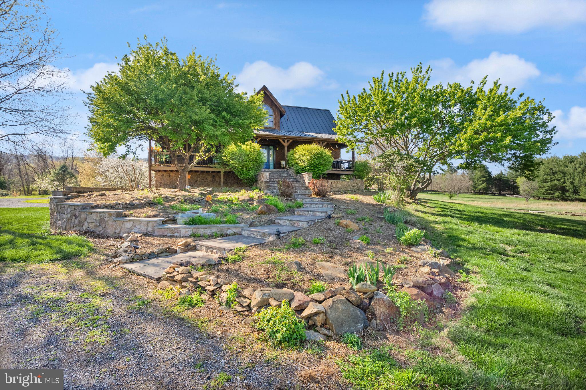 34388 Bridgestone Ln