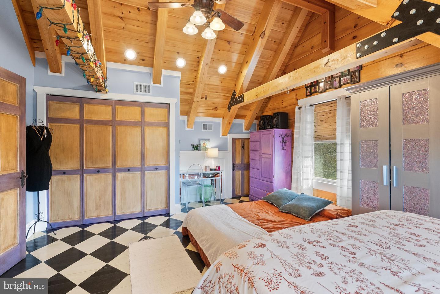 34388 Bridgestone Ln