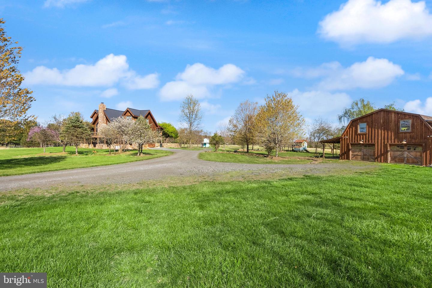 34388 Bridgestone Ln