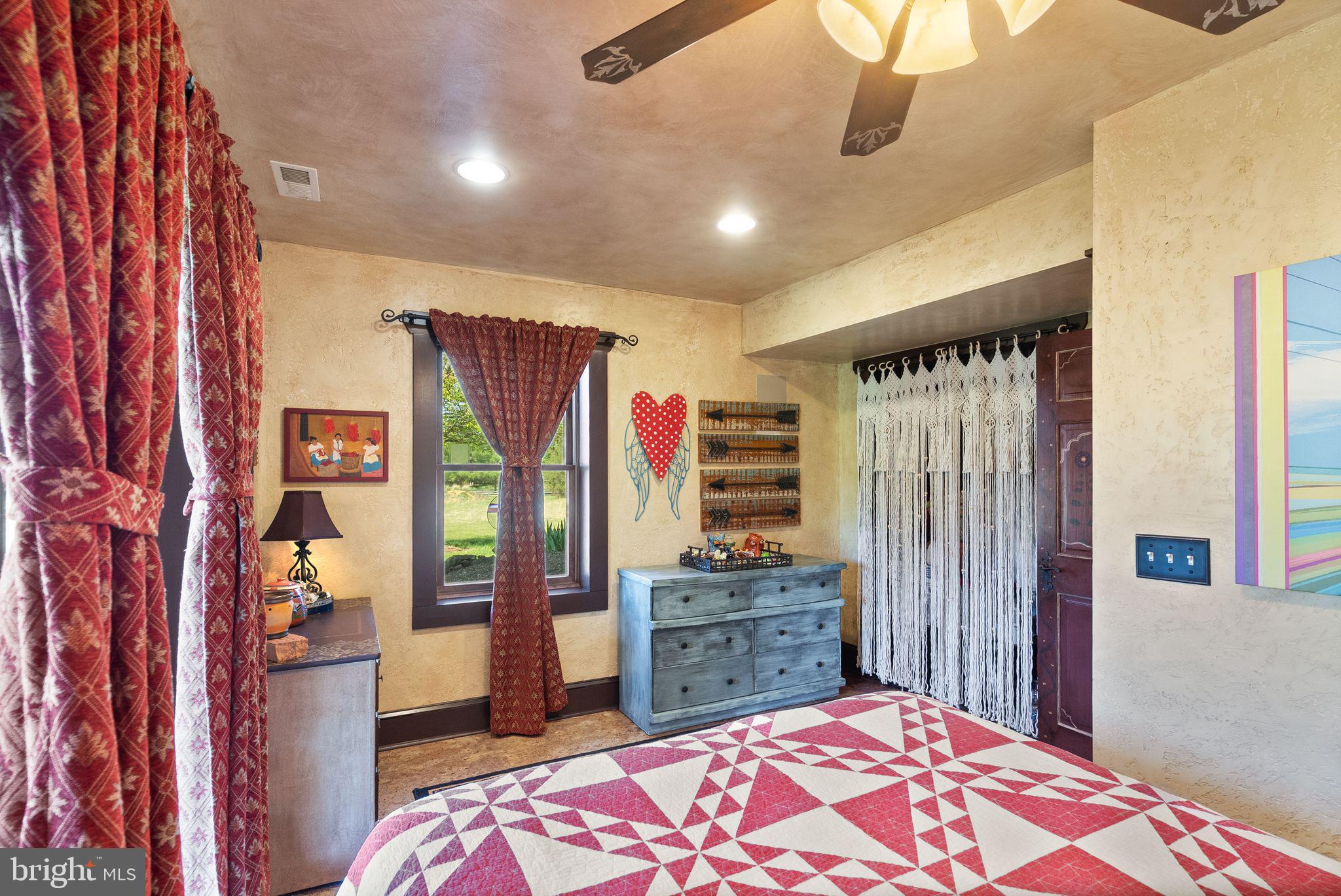 34388 Bridgestone Ln
