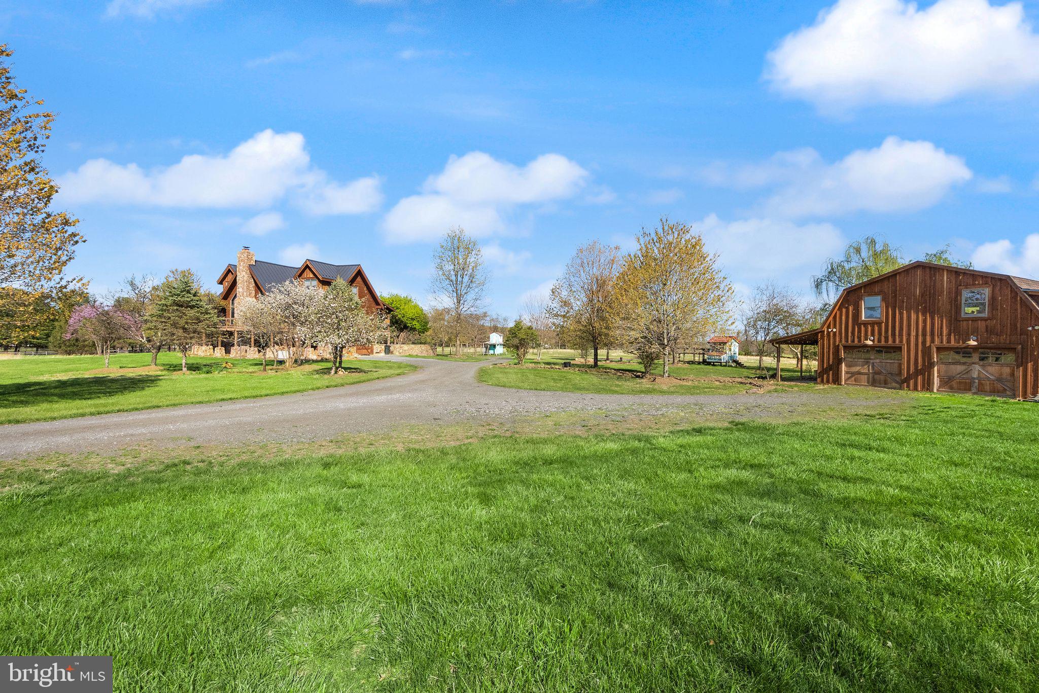 34388 Bridgestone Ln