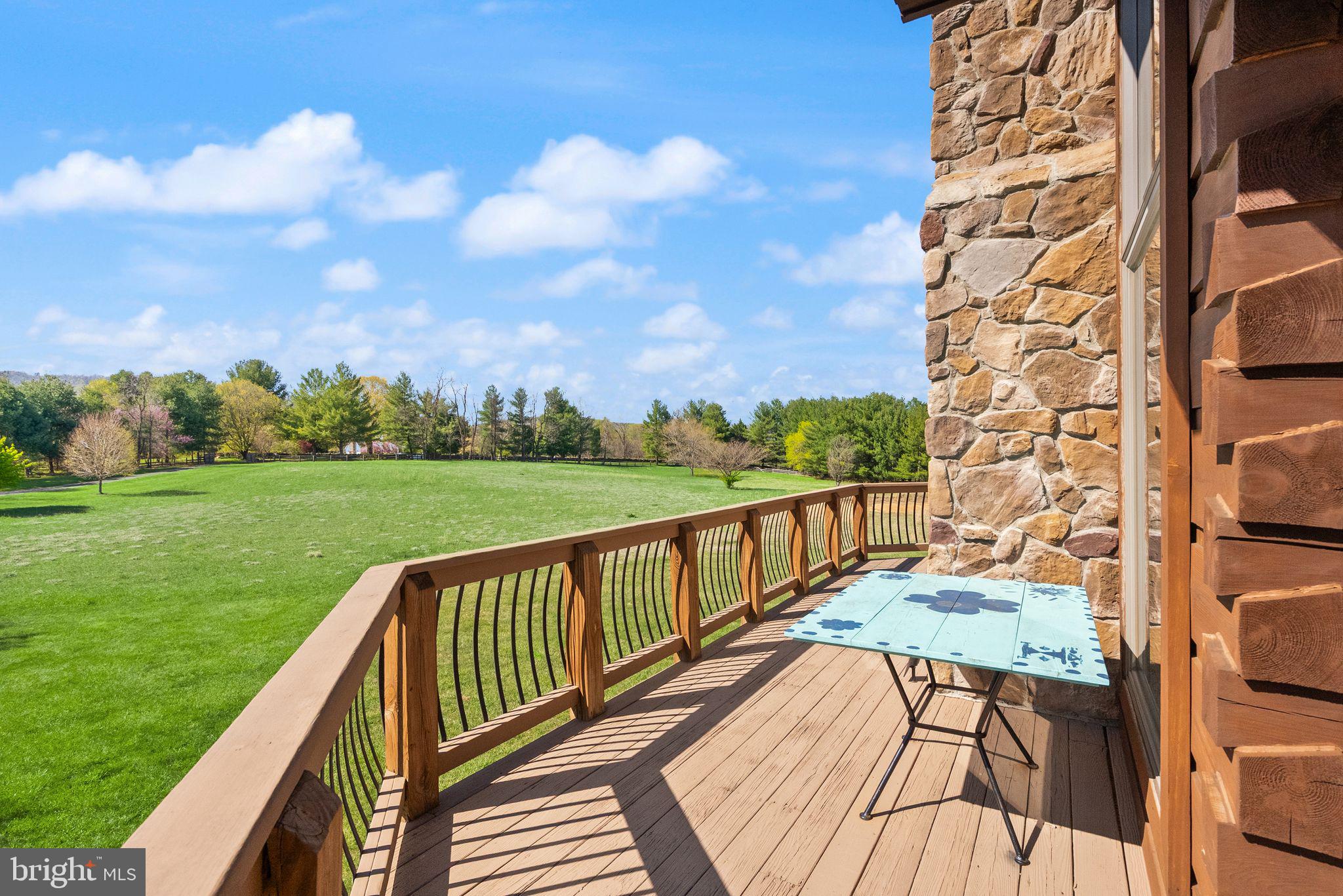 34388 Bridgestone Ln