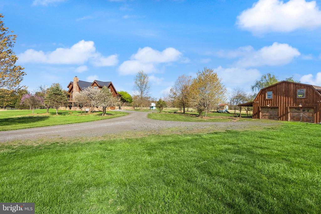 34388 Bridgestone Ln