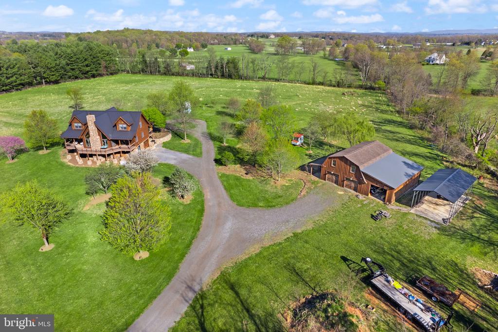 34388 Bridgestone Ln