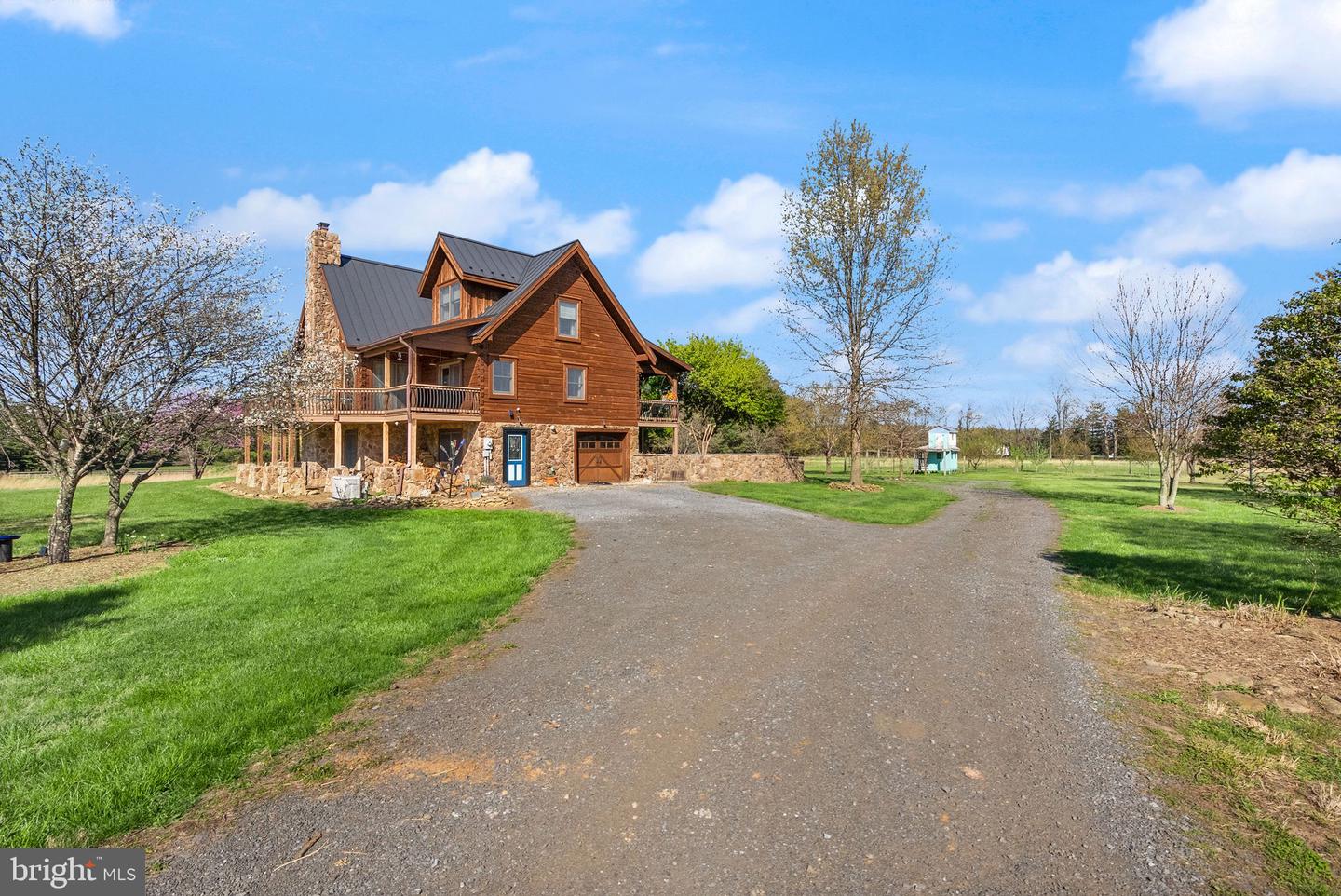 34388 Bridgestone Ln