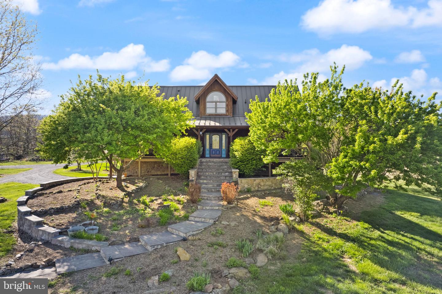34388 Bridgestone Ln