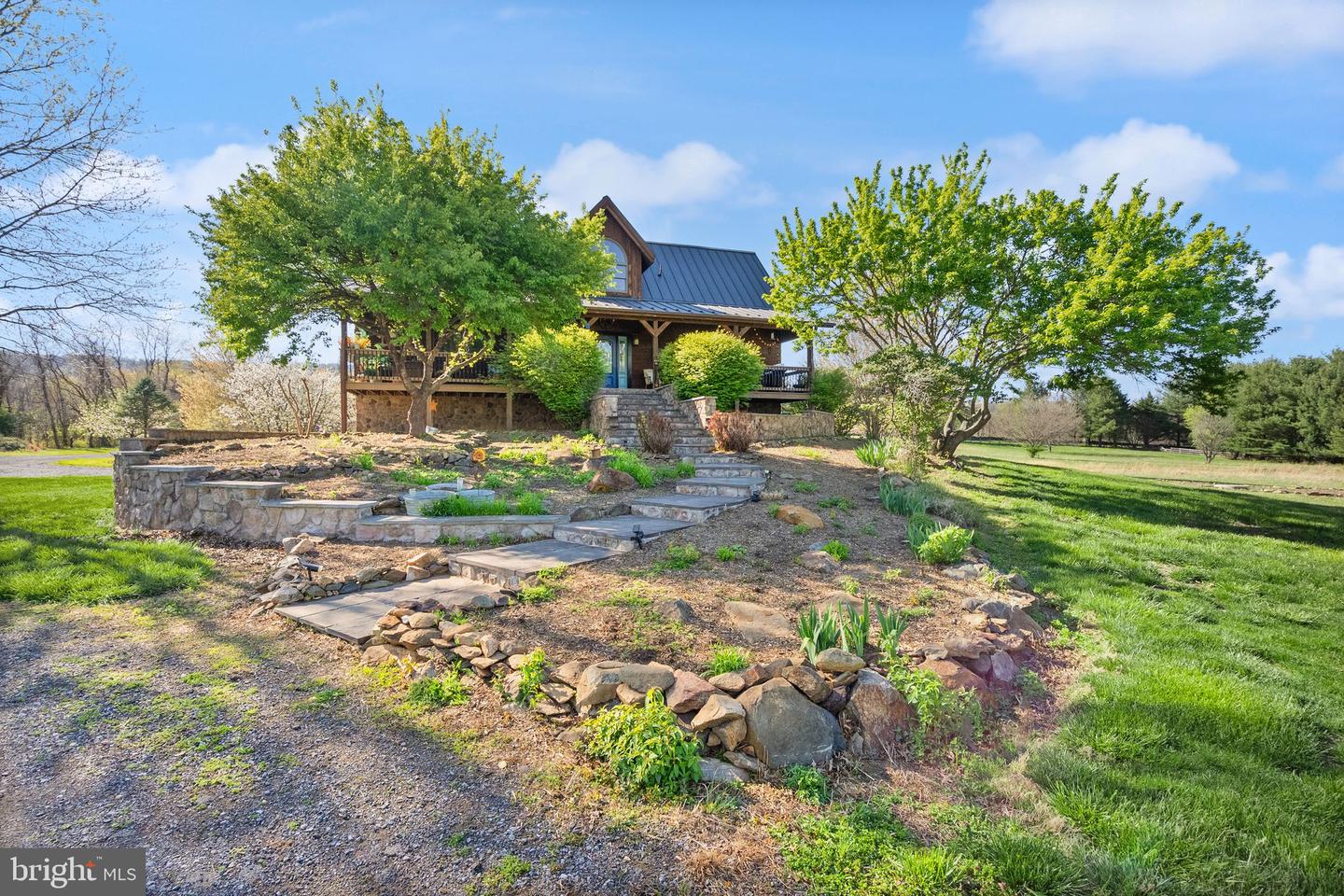 34388 Bridgestone Ln
