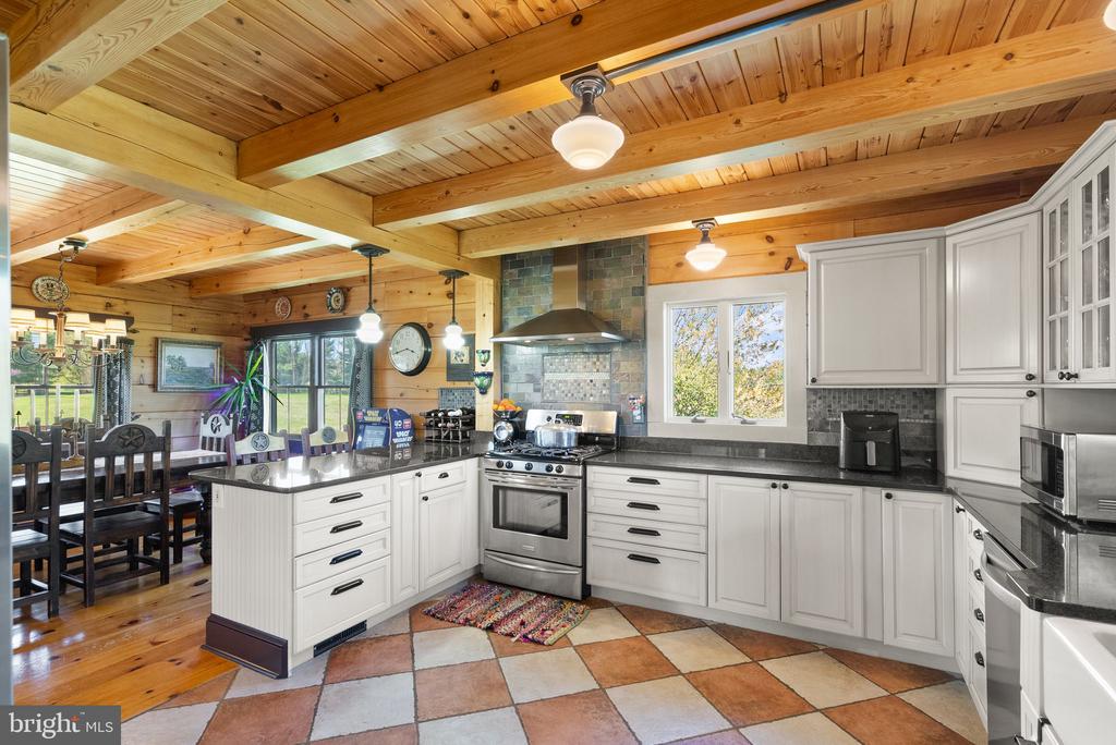 34388 Bridgestone Ln