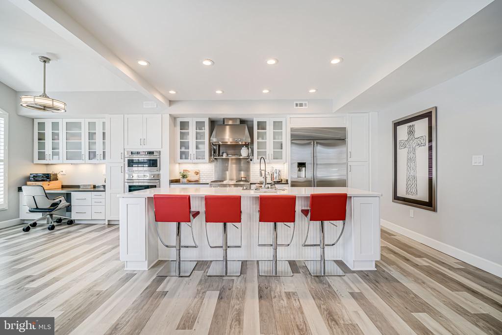 42526 Legacy Park Dr