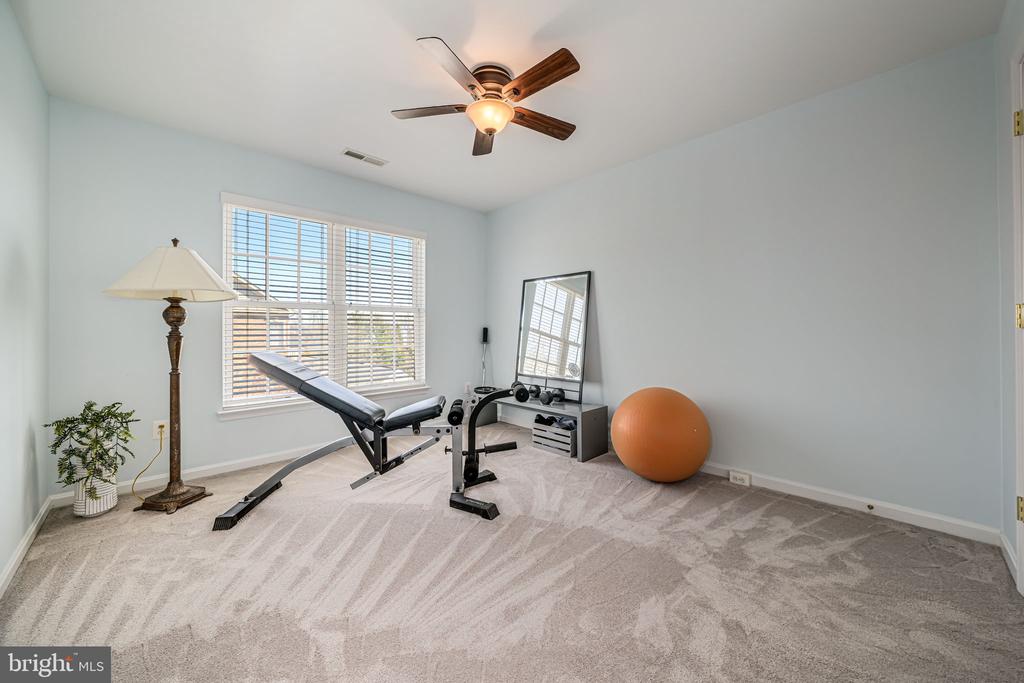 42526 Legacy Park Dr