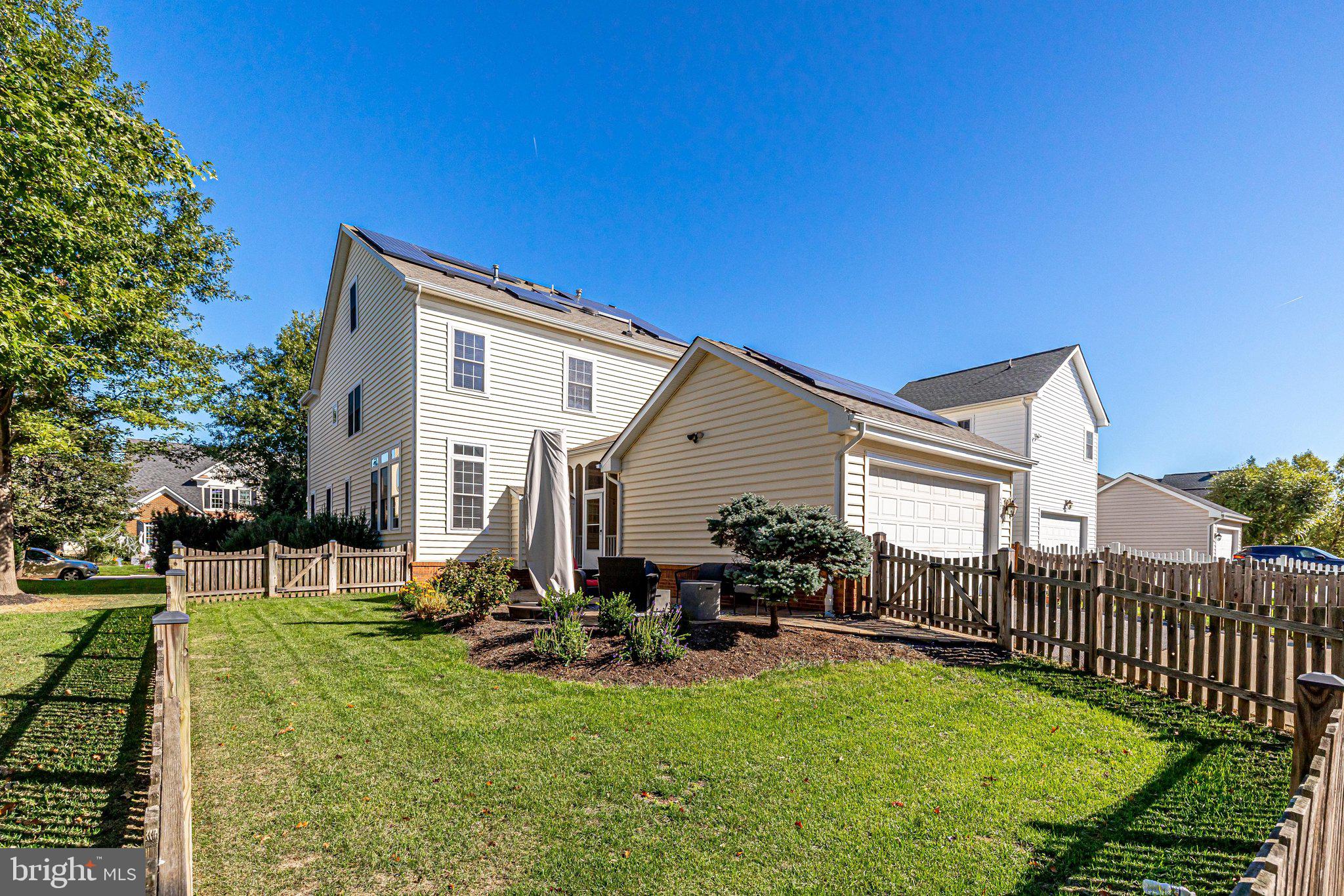 42461 SPRING SPLENDOR DR