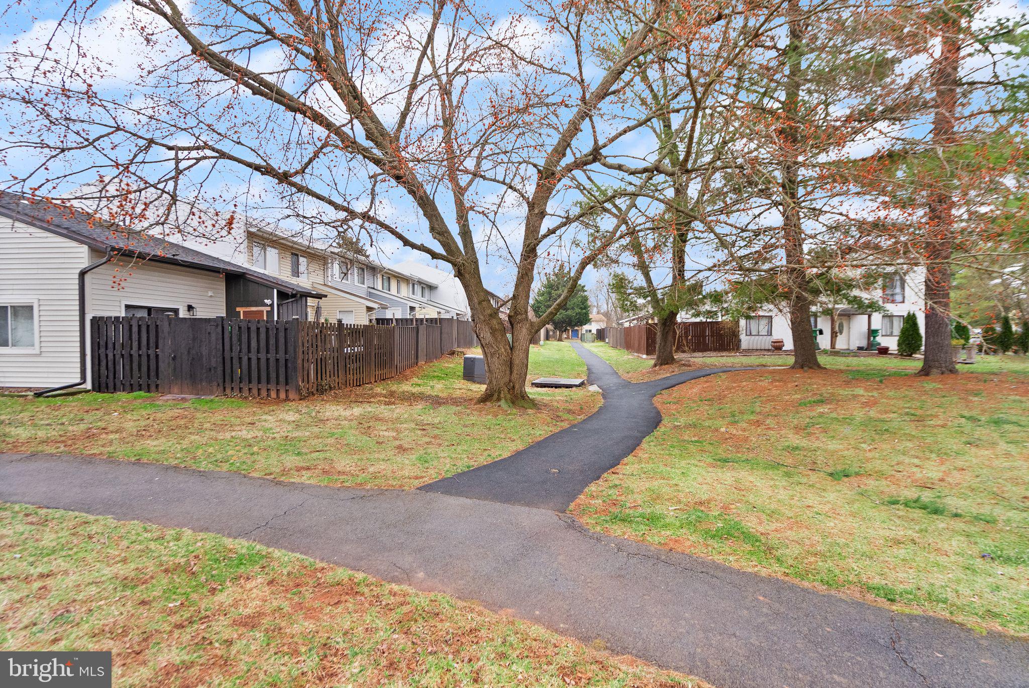 270 N Cottage Rd