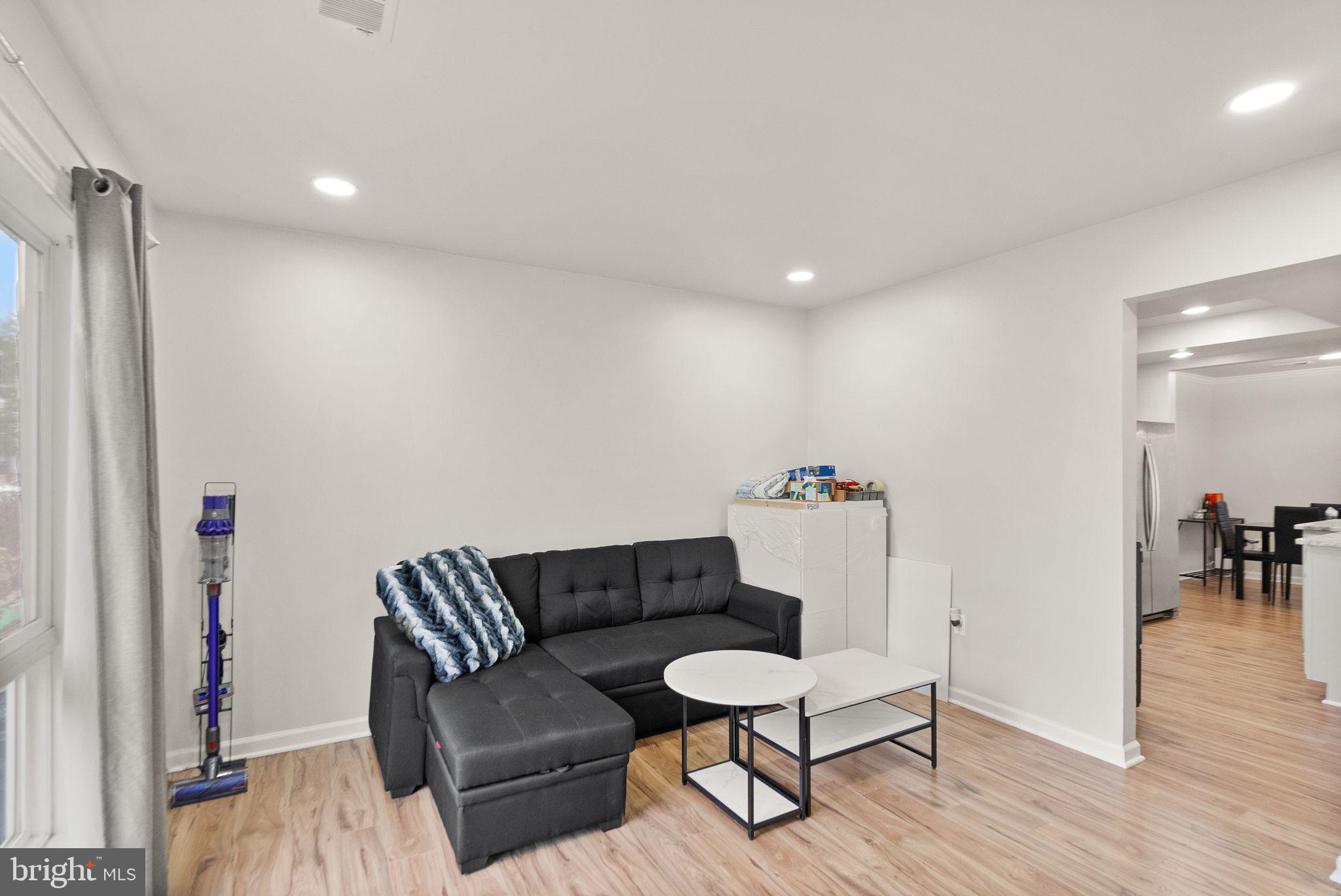 270 N Cottage Rd
