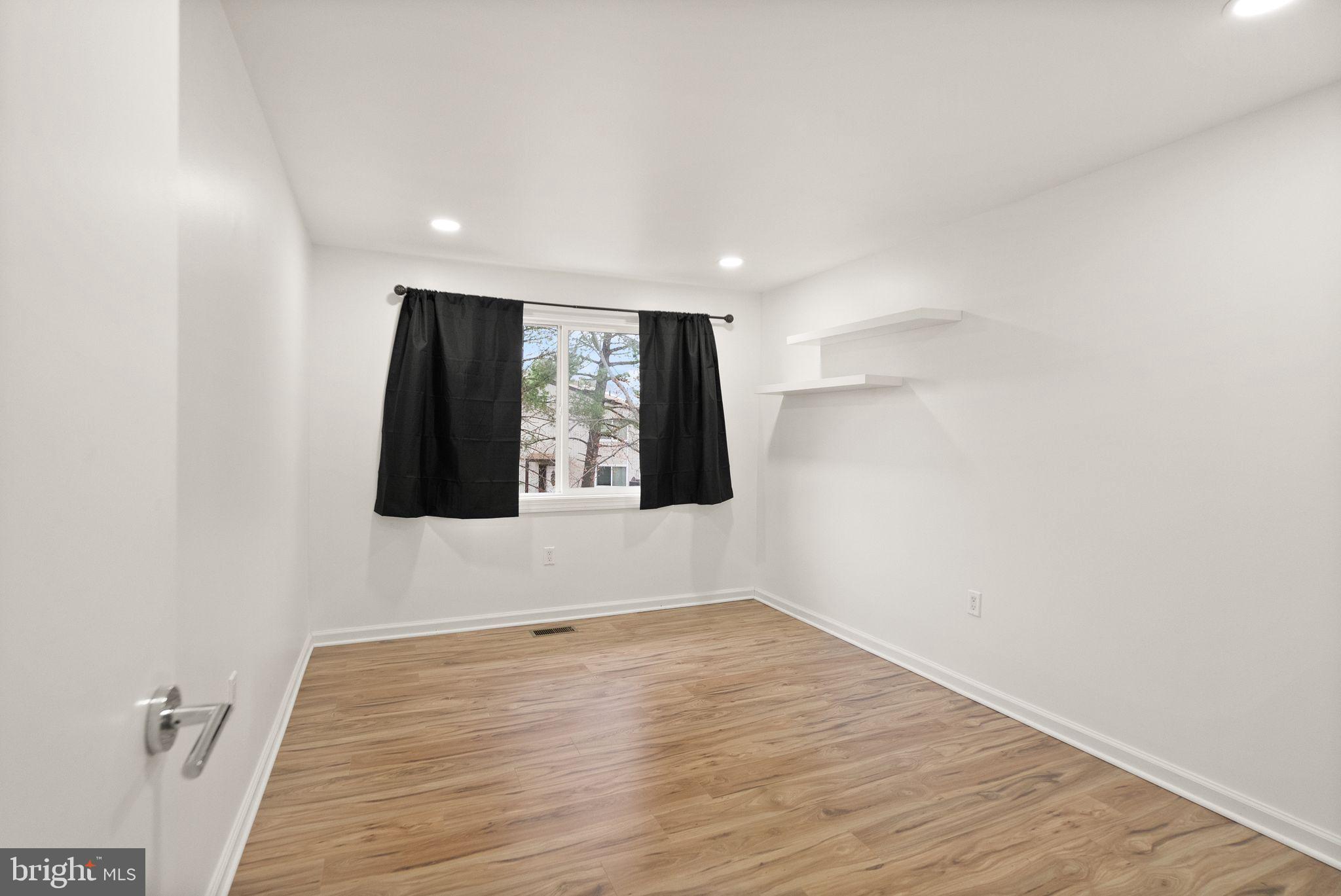 270 N Cottage Rd