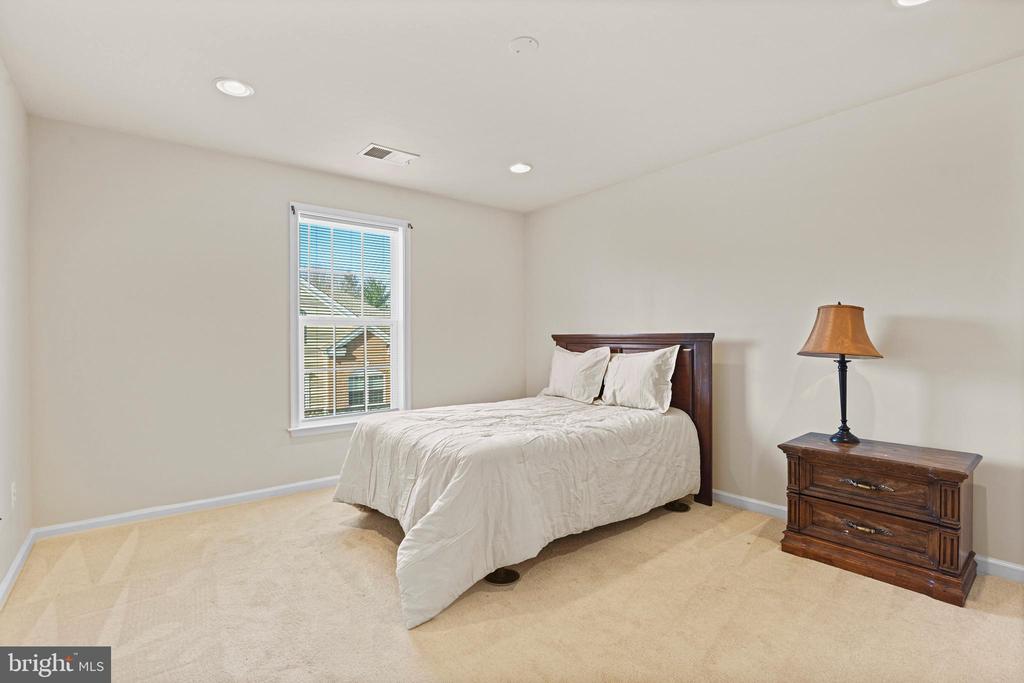 22 Harpers Mill Way
