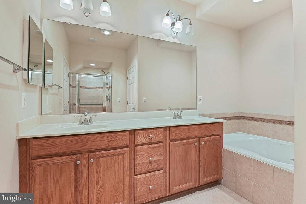 22 Harpers Mill Way