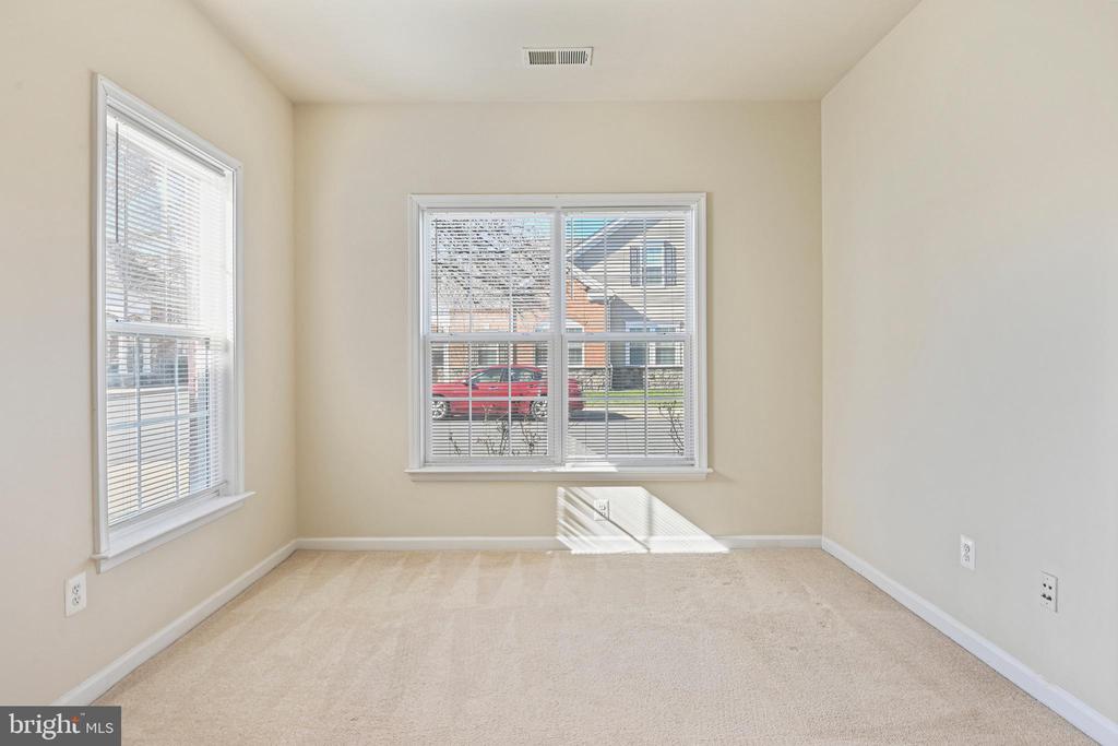 22 Harpers Mill Way