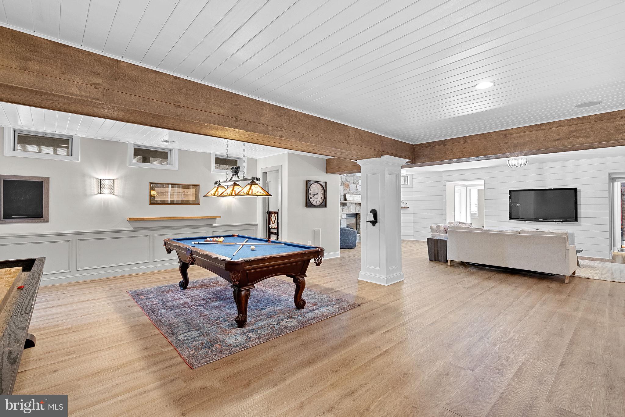 21994 Auction Barn Dr