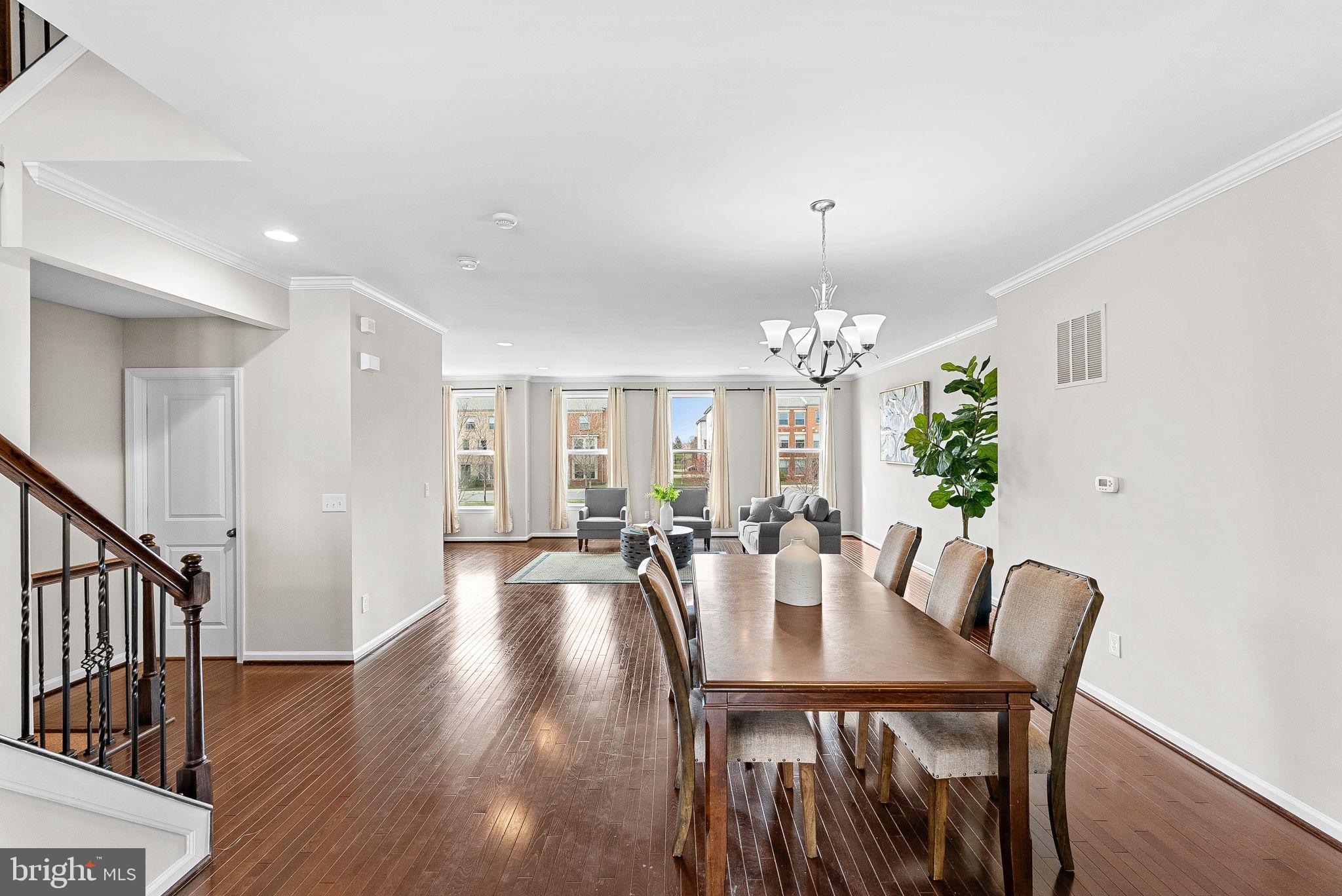 23486 Hillgate Ter
