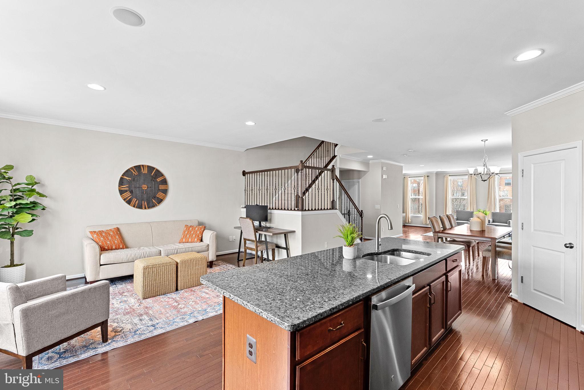 23486 Hillgate Ter