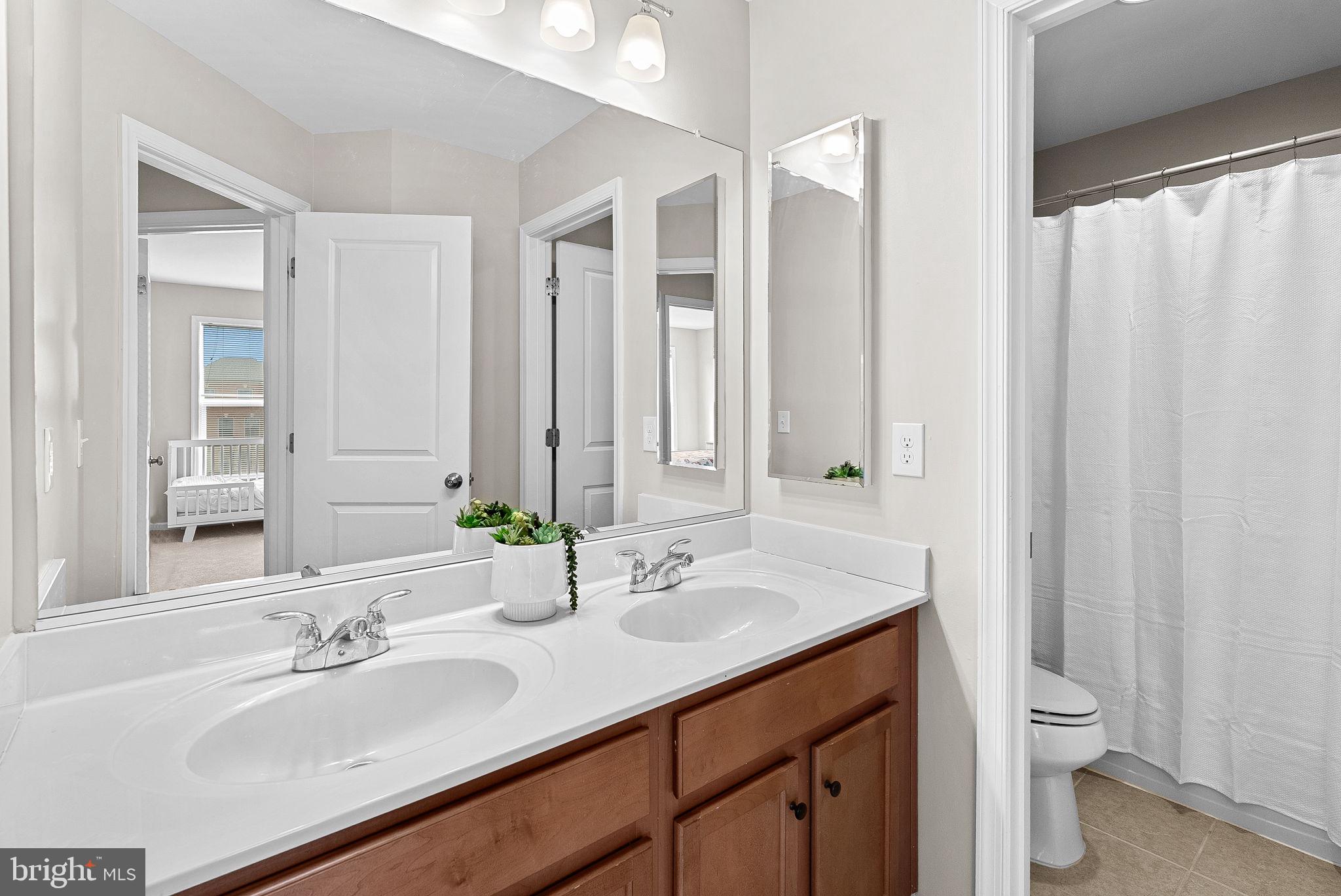 23486 Hillgate Ter