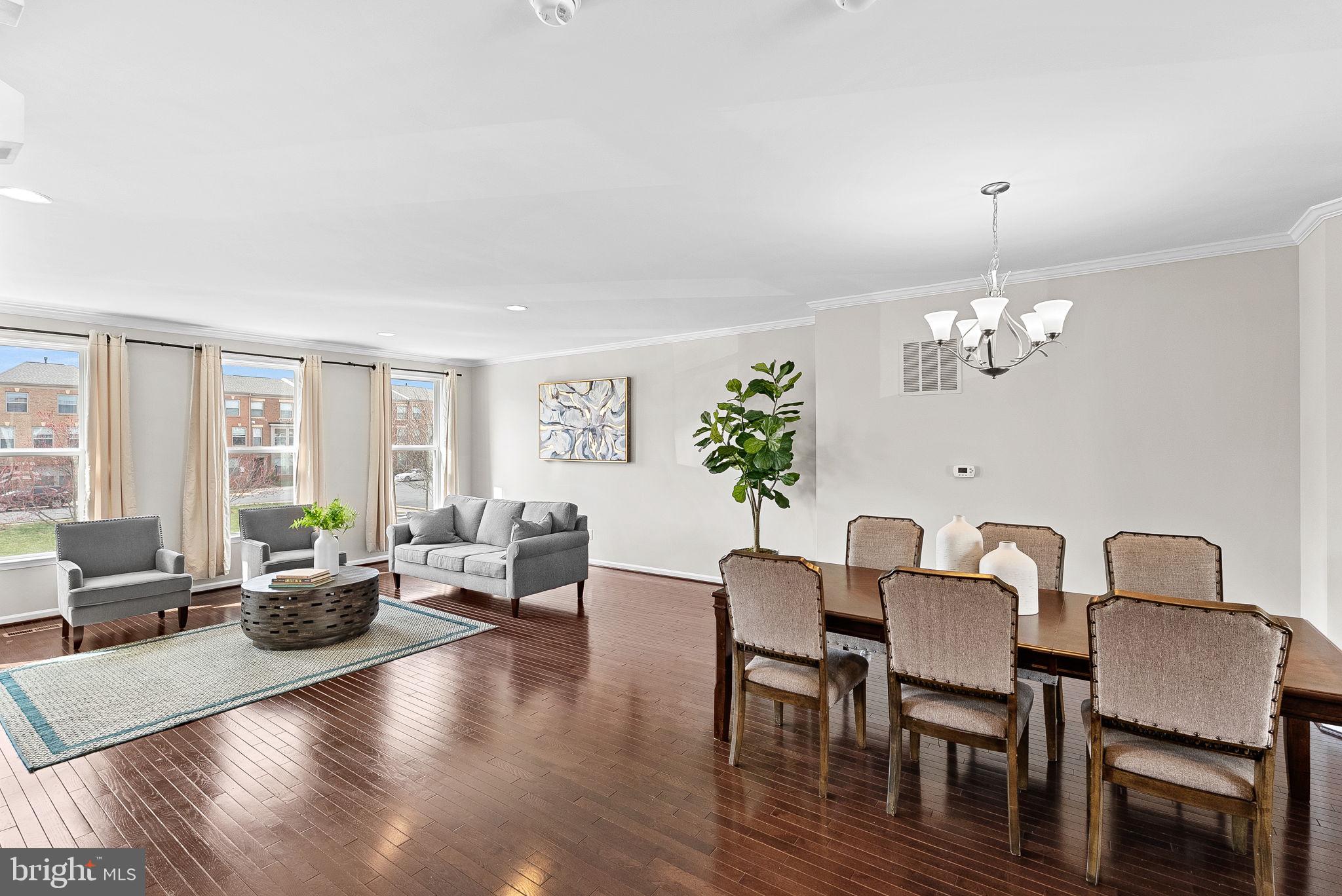 23486 Hillgate Ter