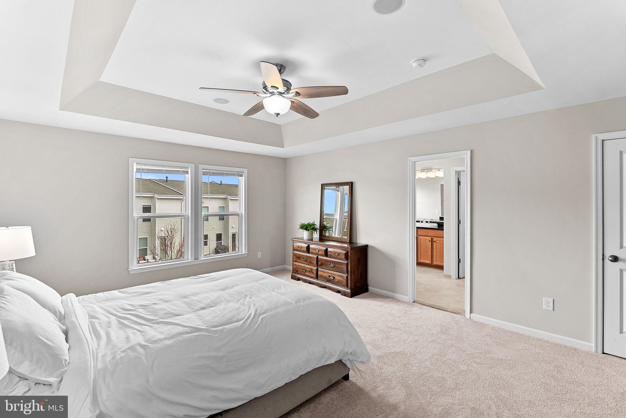 23486 Hillgate Ter