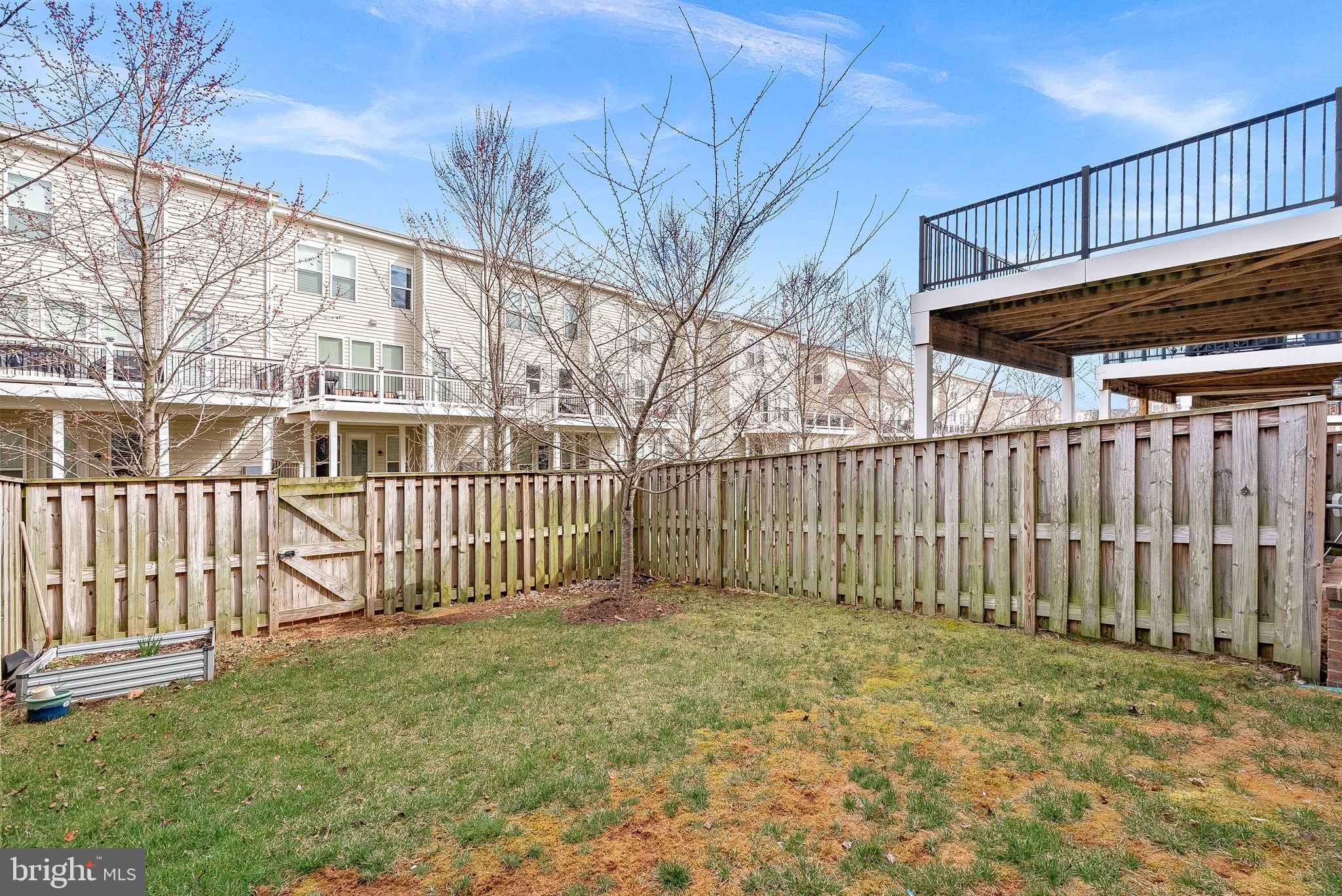 23486 Hillgate Ter