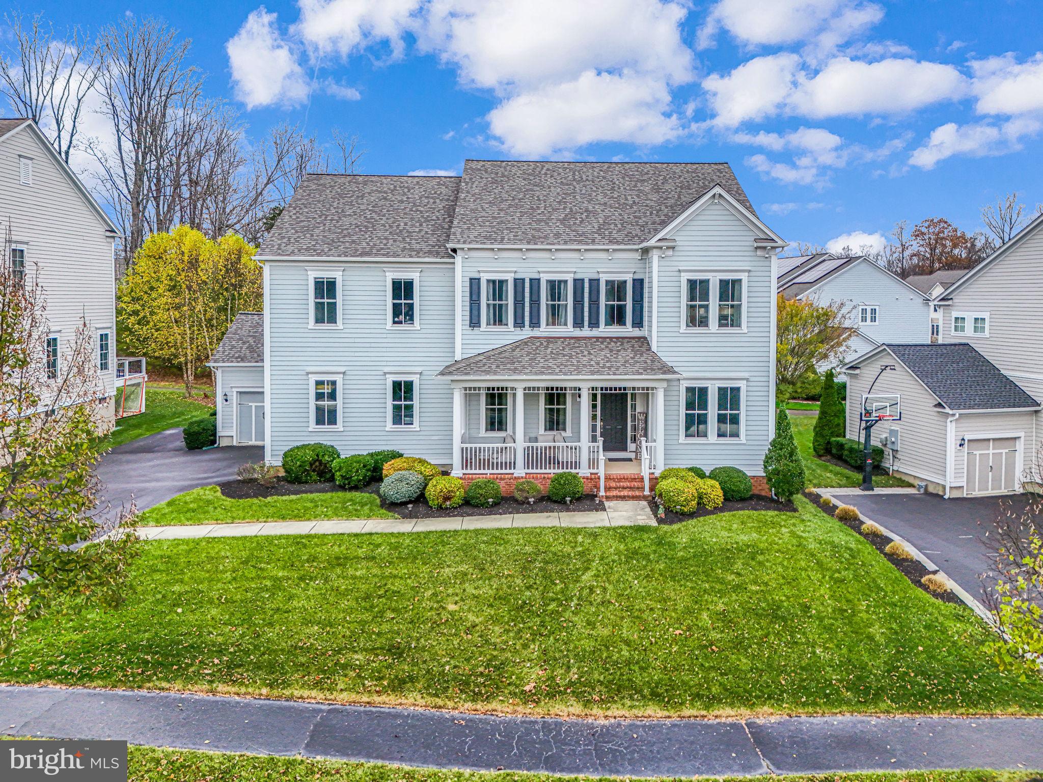 41150 White Cedar Ct