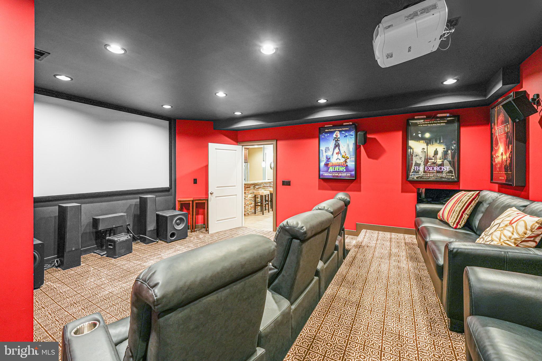 41150 White Cedar Ct