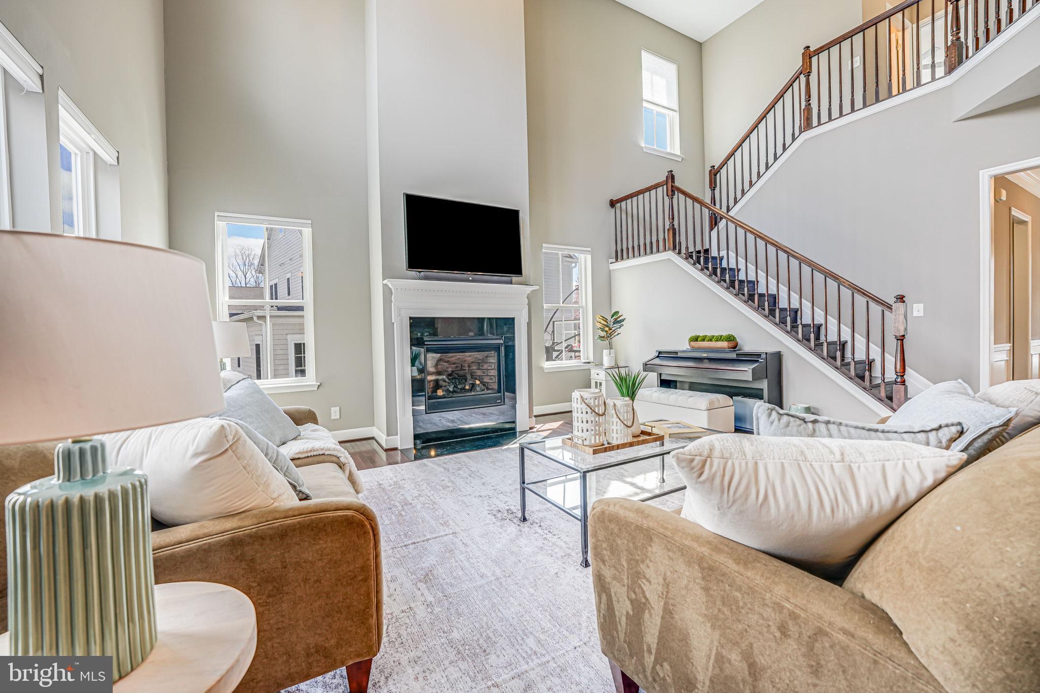 41150 White Cedar Ct