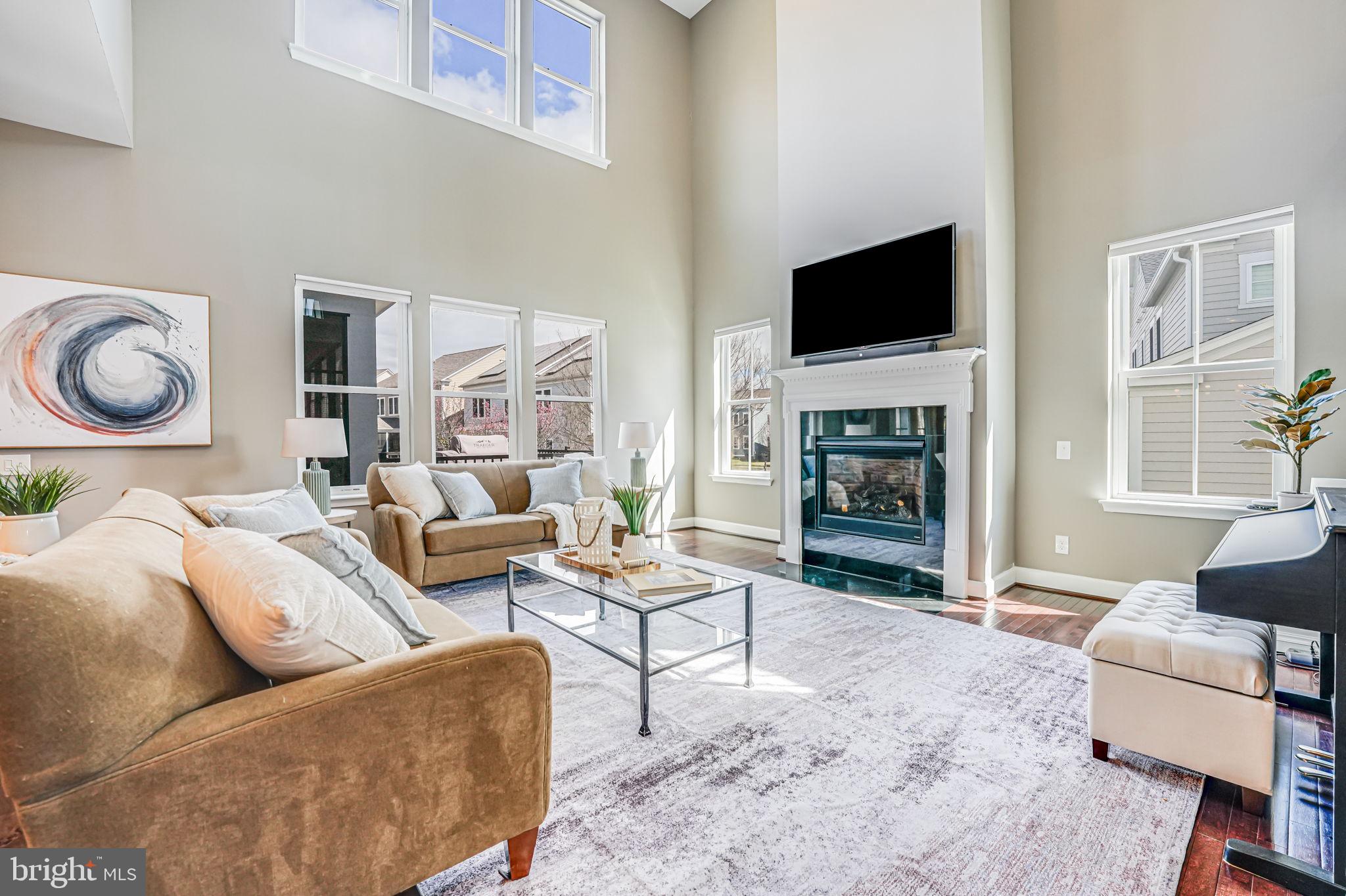 41150 White Cedar Ct