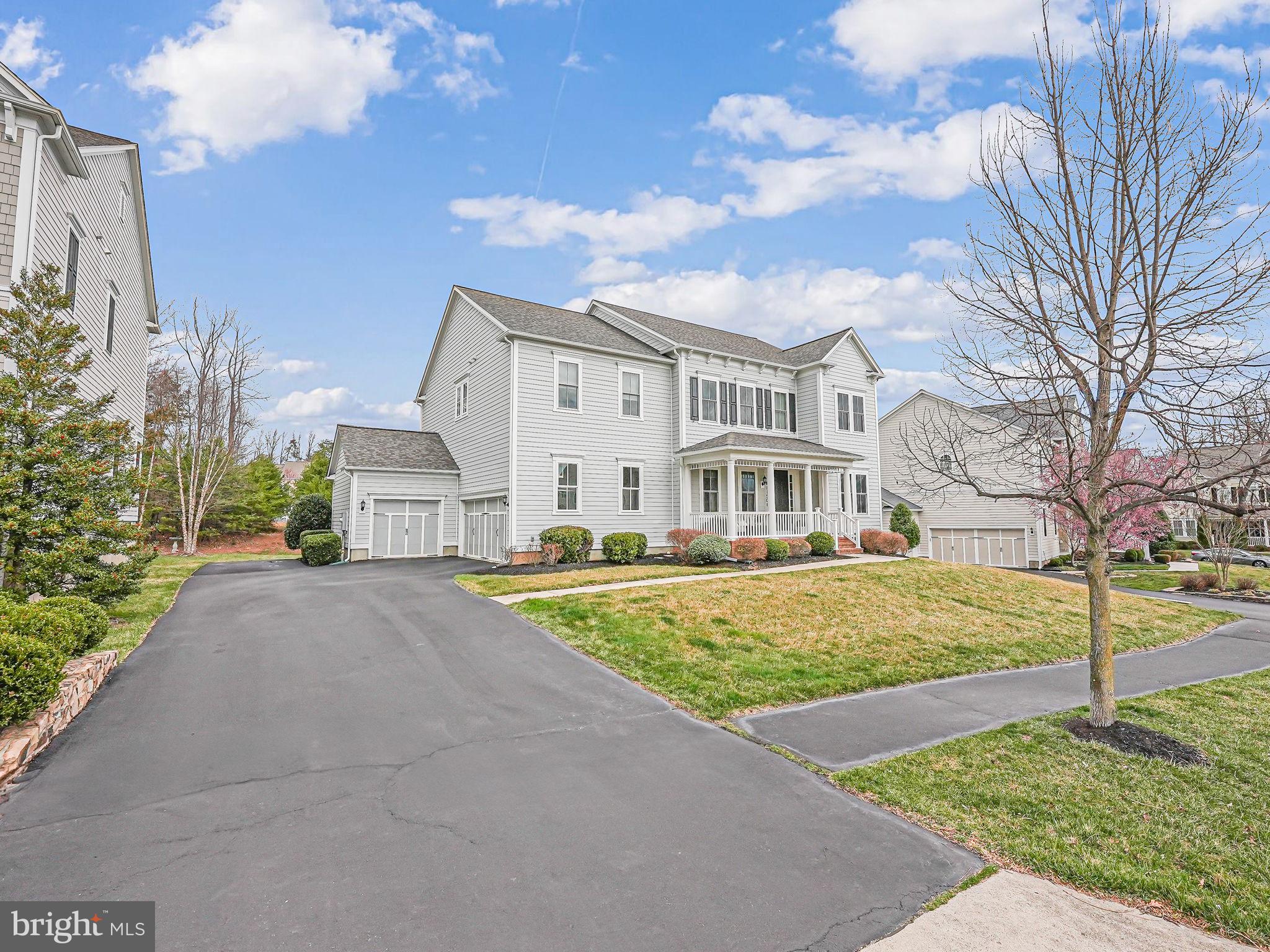 41150 White Cedar Ct