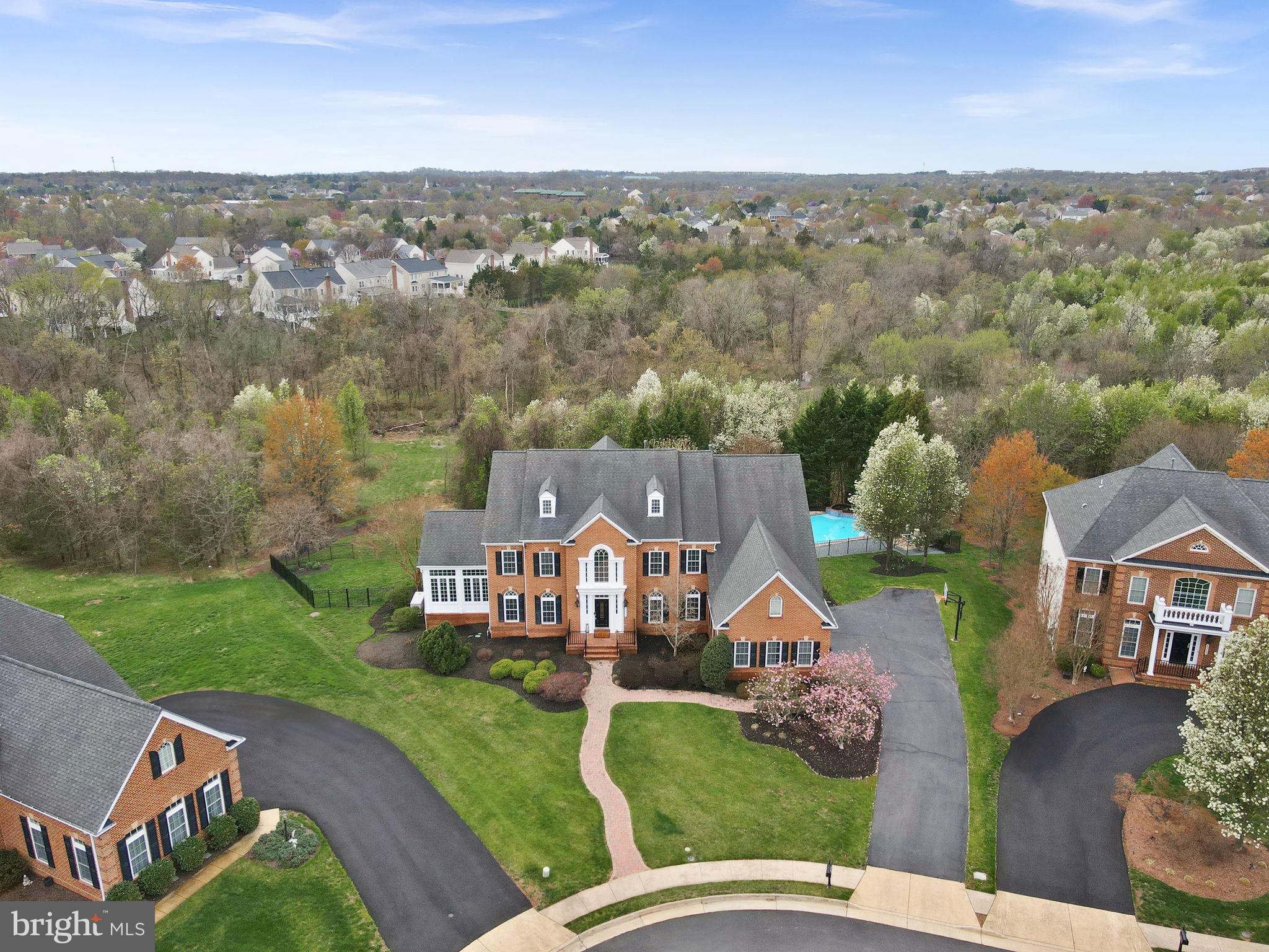 20713 Ashburn Valley Ct