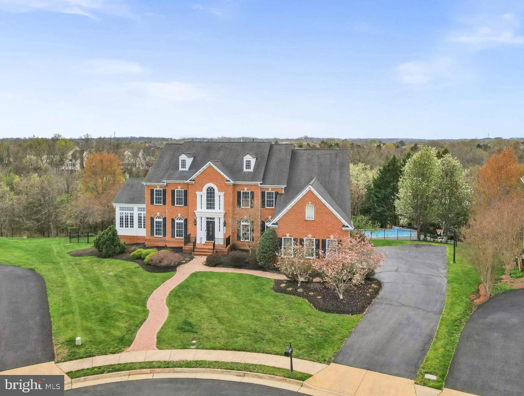 20713 Ashburn Valley Ct
