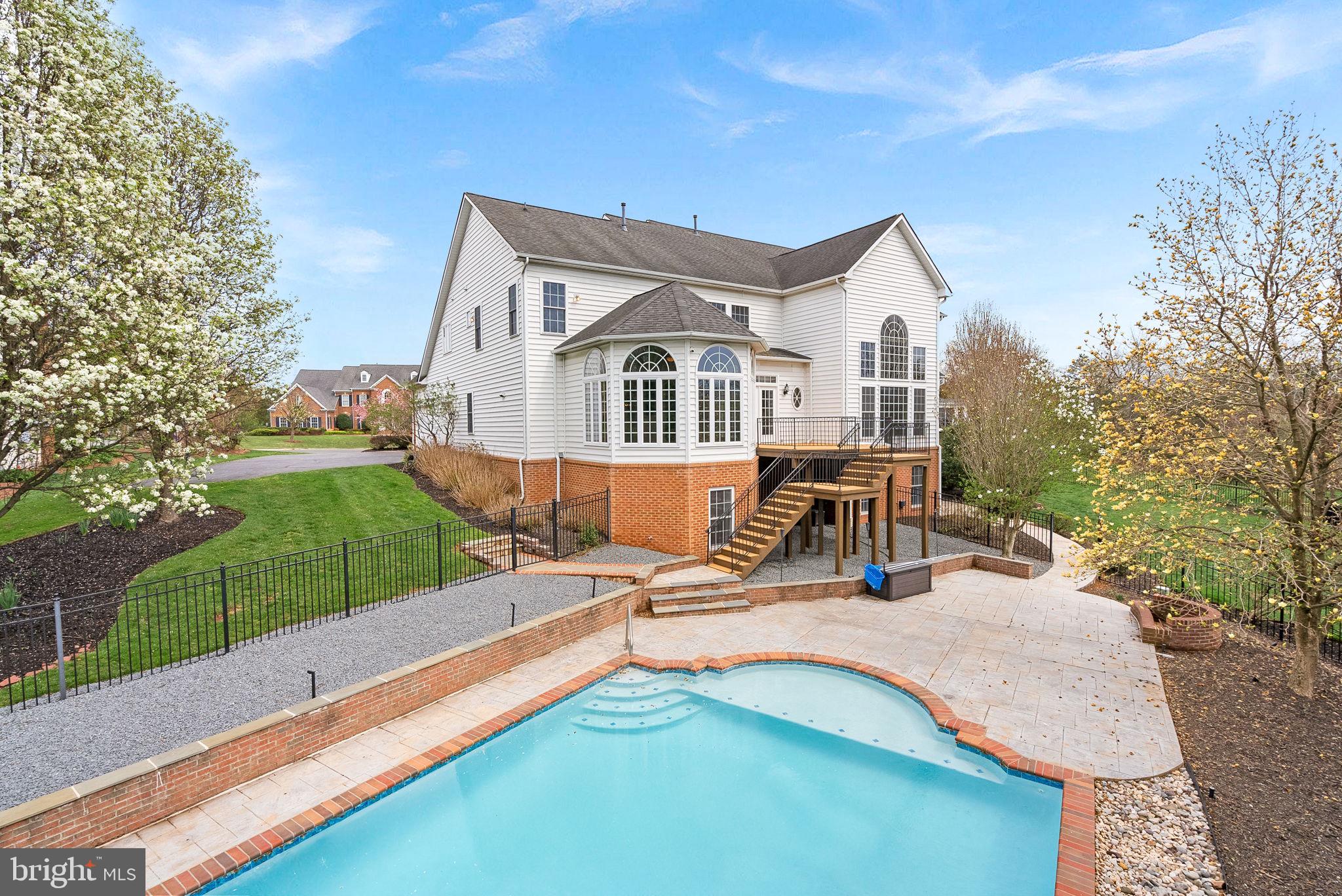 20713 Ashburn Valley Ct